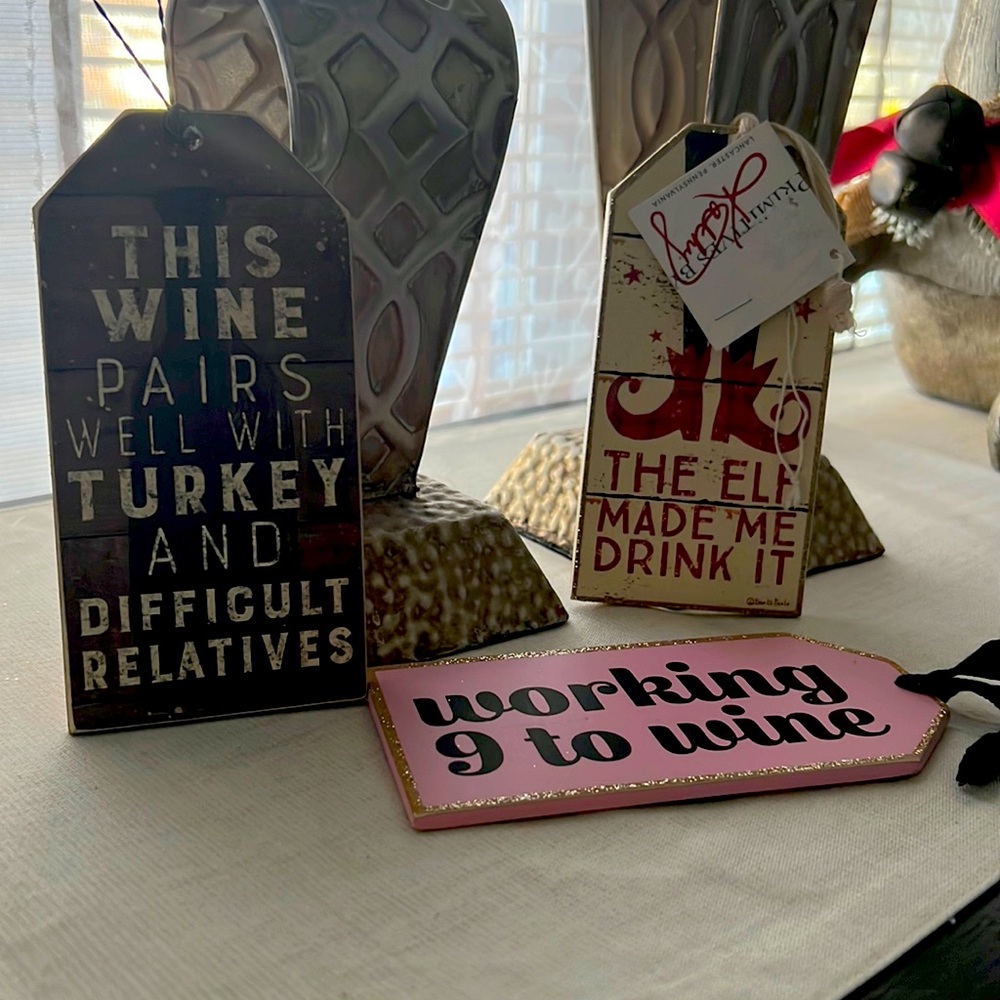 Wooden wine tags